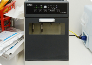 ハンドピース自動注油器